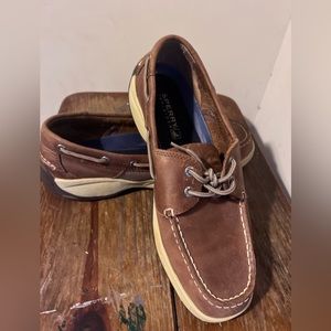 Sperry shoe